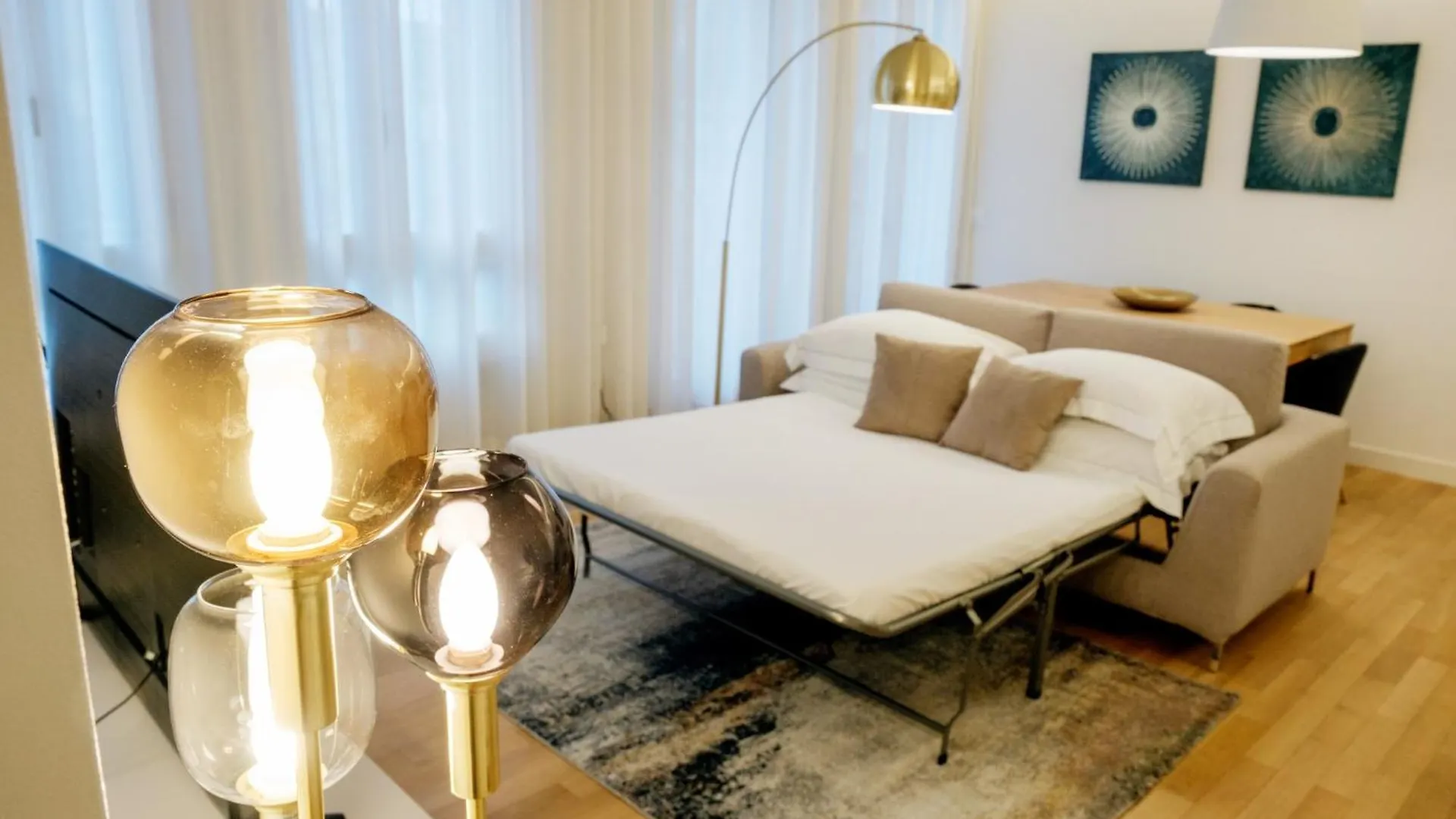 Manzoni 44 Suite Milano Daire